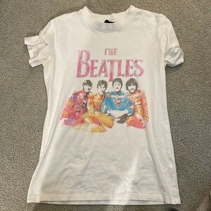 Women’s Beatles T shirt